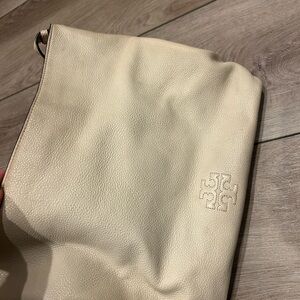 Elegant Cream Leather Women's Bag